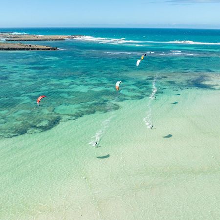 Ocean Lodge Kite & Windsurf Antsiranana Extérieur photo