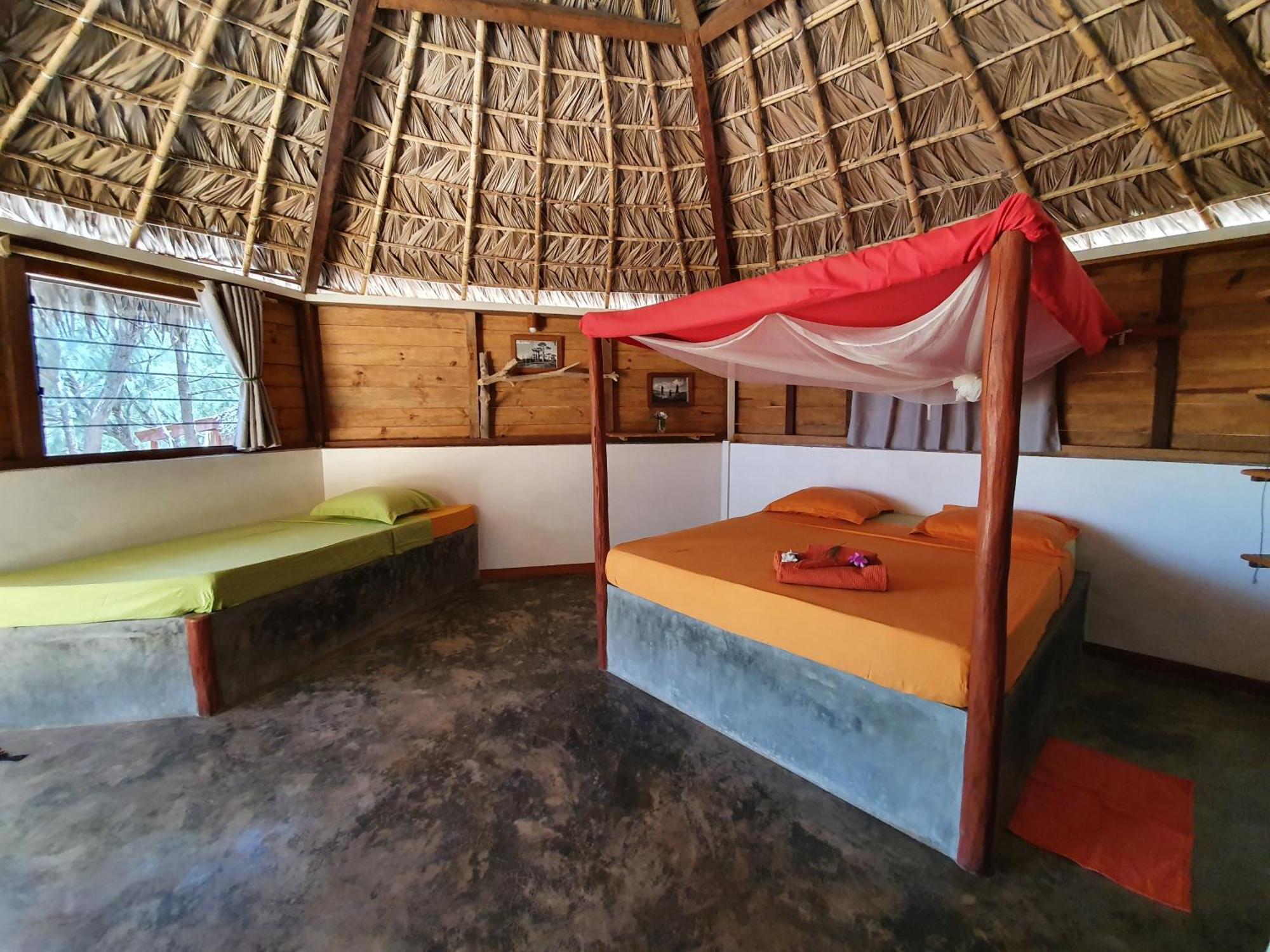 Ocean Lodge Kite & Windsurf Antsiranana Extérieur photo