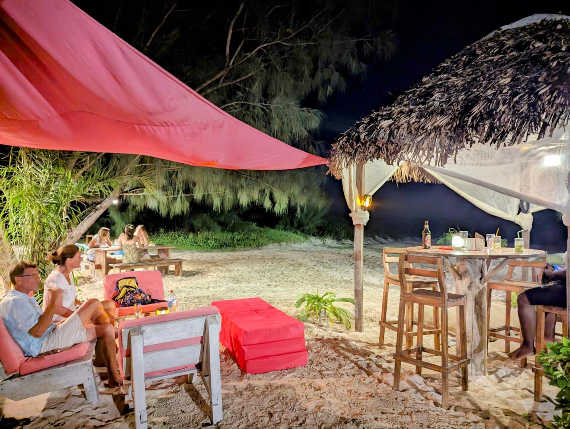 Ocean Lodge Kite & Windsurf Antsiranana Extérieur photo